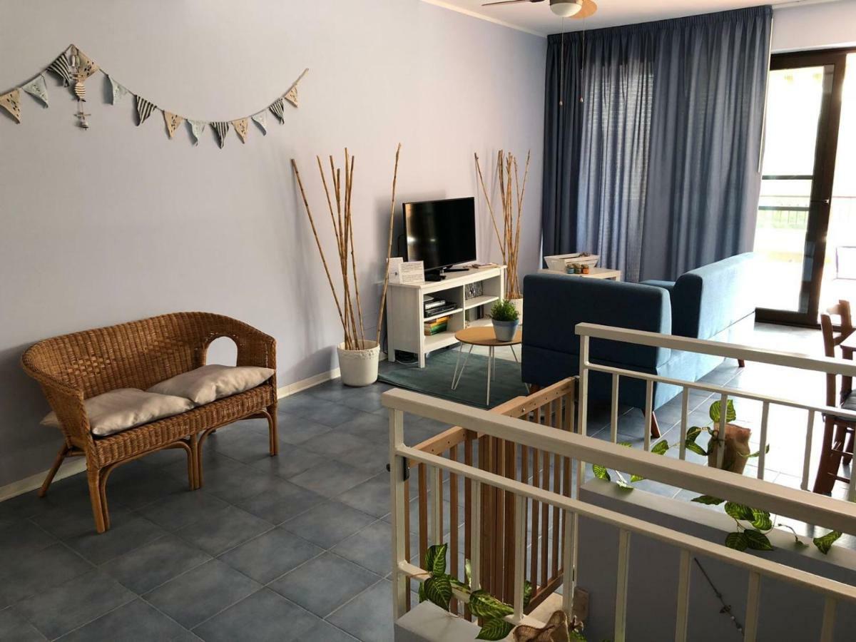 Light Blue House Apartment Letojanni Exterior photo